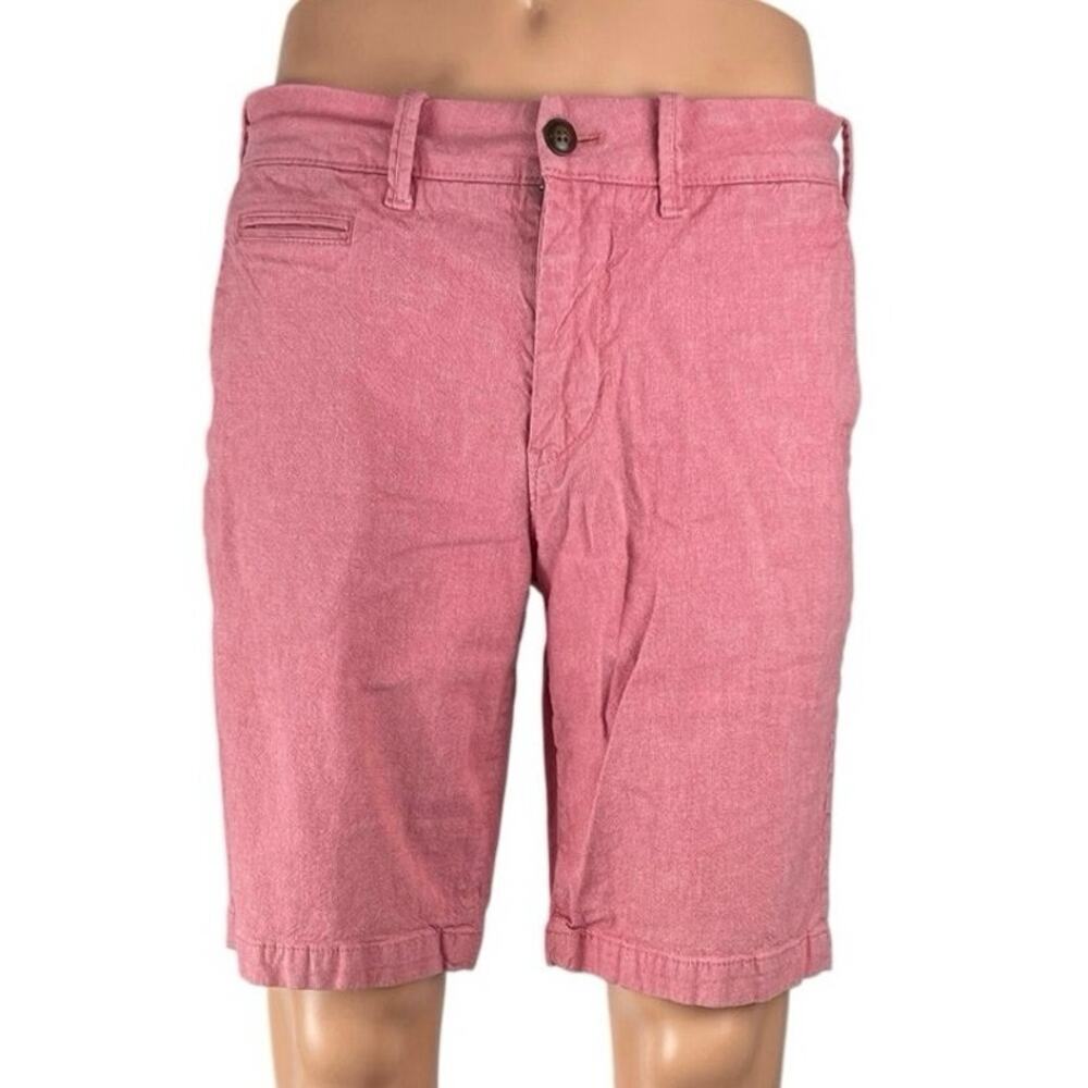 Express Classic At The Knee Men's Red Stretch Golf Chino Bermuda Shorts Size 32